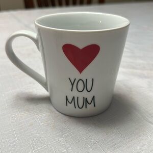 Love You Mum British Made mug from London, England Coffee, Tea Mother’s Day